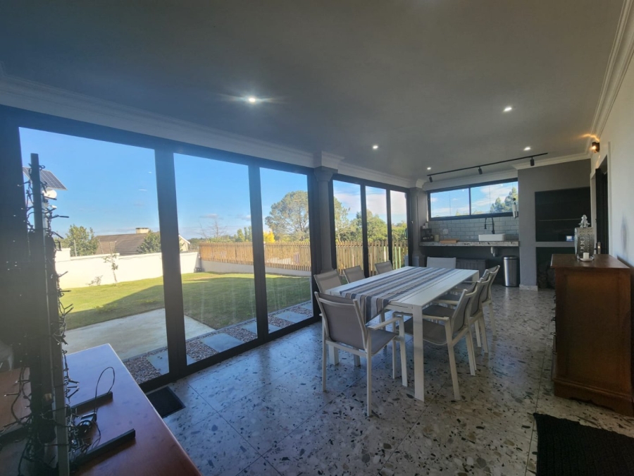 3 Bedroom Property for Sale in Mont Fleur Mountain Estate Western Cape